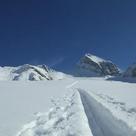 Bed & Breakfast Bergkristall 3*