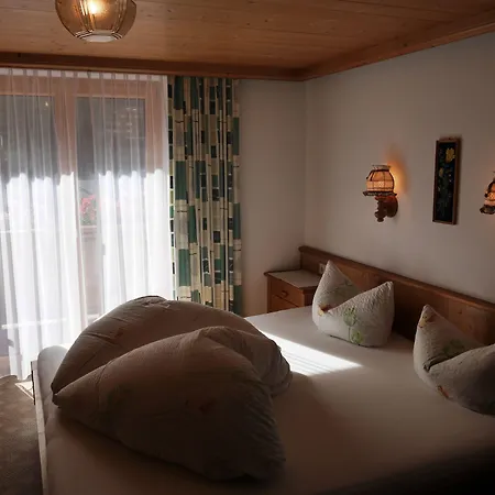 Bed & Breakfast Bergkristall 3*