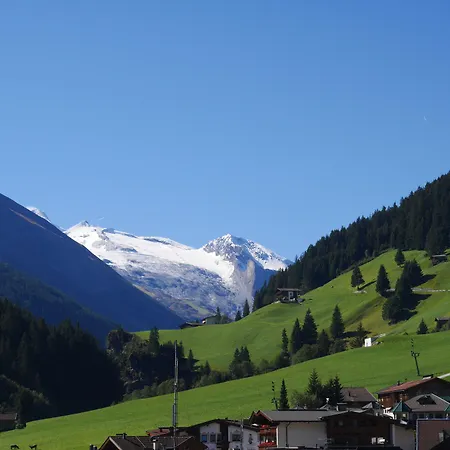 Bergkristall Bed & Breakfast Tux