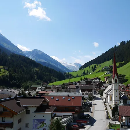 Bergkristall Bed & Breakfast Tux