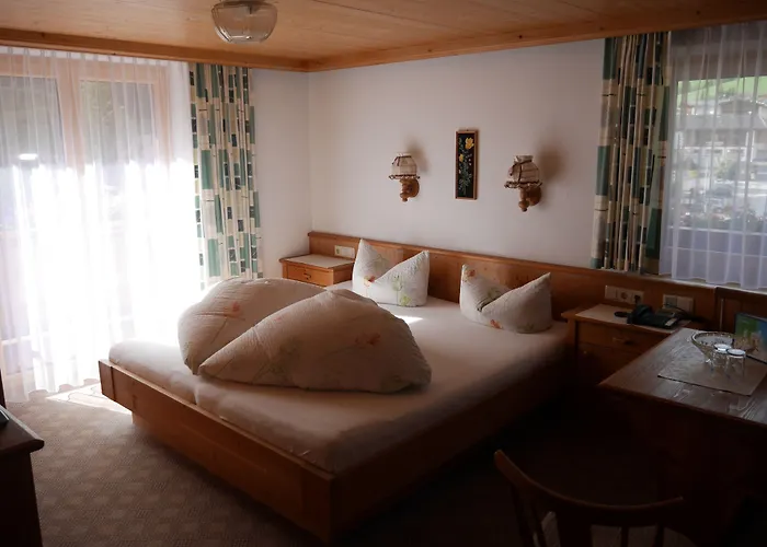 Bergkristall Bed & Breakfast Tux