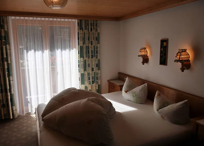 Bed & Breakfast Bergkristall 3*