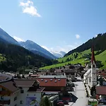 Bergkristall B&B 턱스