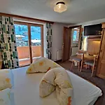 Bergkristall Couette-café 3*